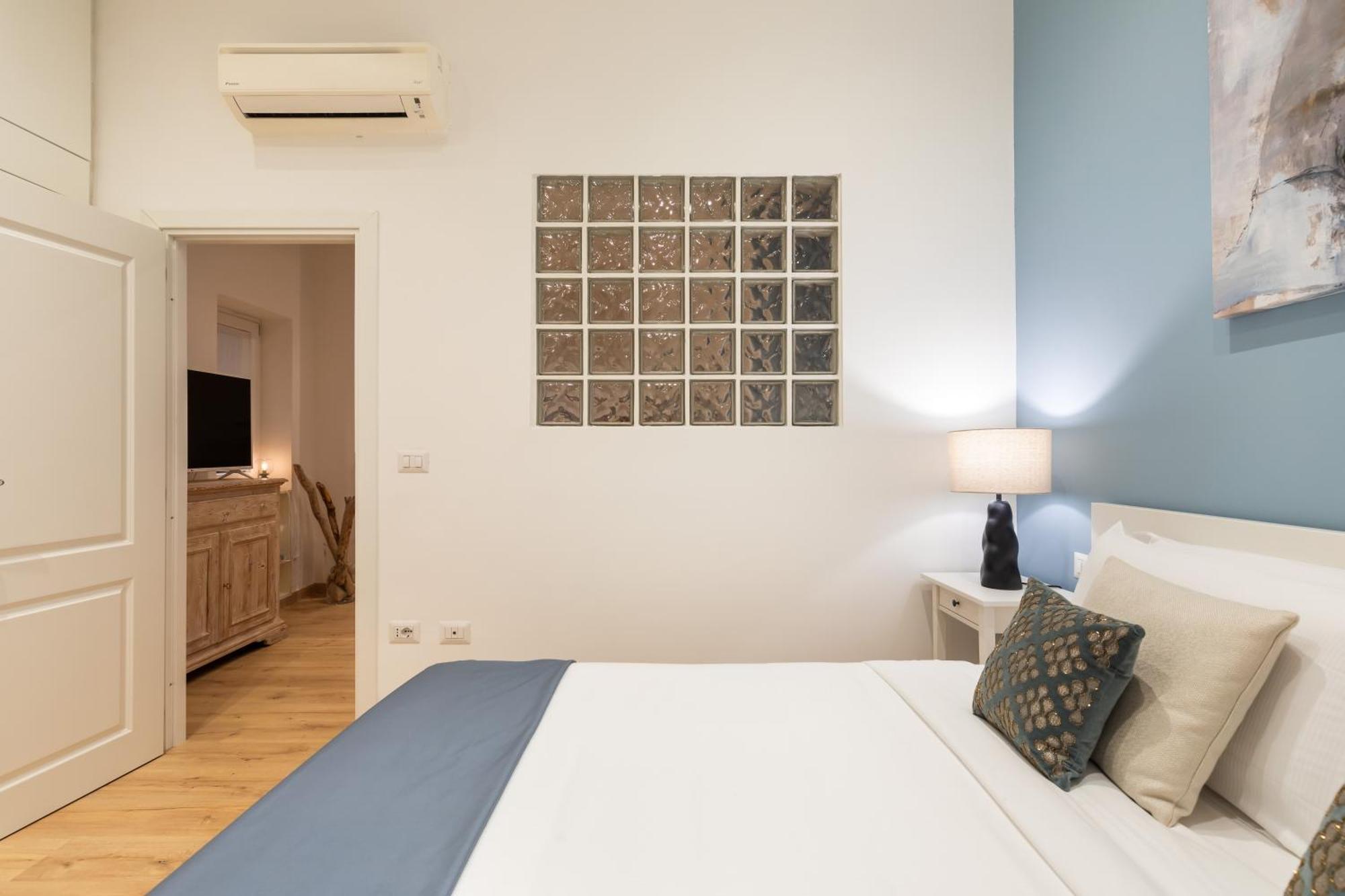 Trevi Fountain Boutique Apartment Рим Екстер'єр фото
