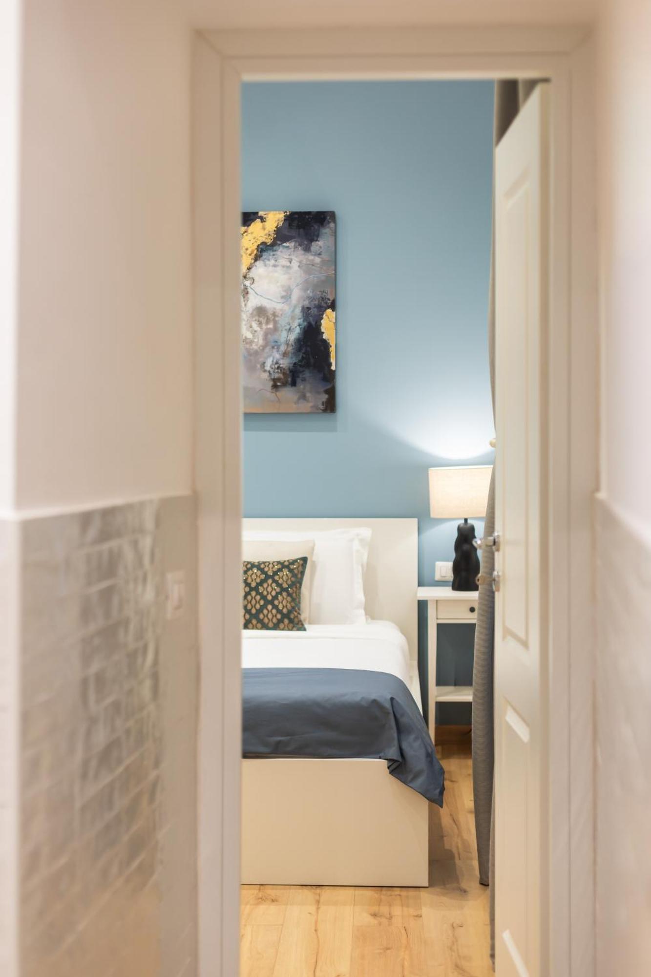 Trevi Fountain Boutique Apartment Рим Екстер'єр фото
