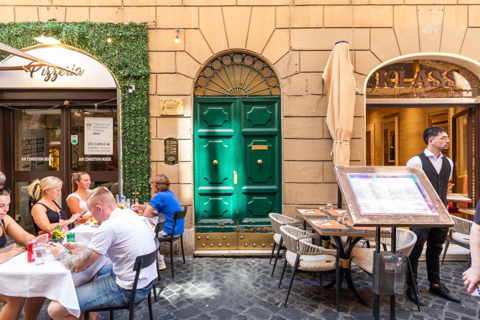 Trevi Fountain Boutique Apartment Рим Екстер'єр фото